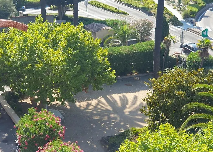 Apartment La Bandol